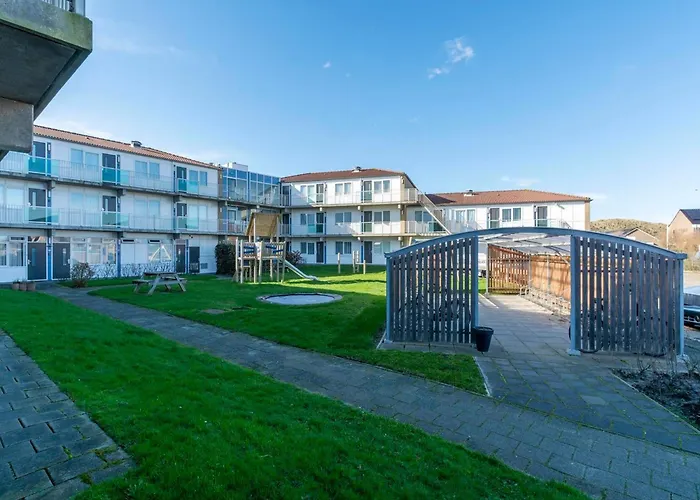 아파트 In Near The Dunes 칼란트소그